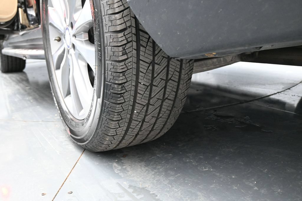 Used 2014 Mercedes-Benz GL 450 4MATIC image 29