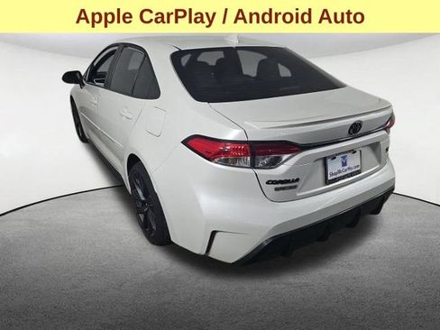 Used 2024 Toyota Corolla SE w/ SE Premium Package FWD image 8