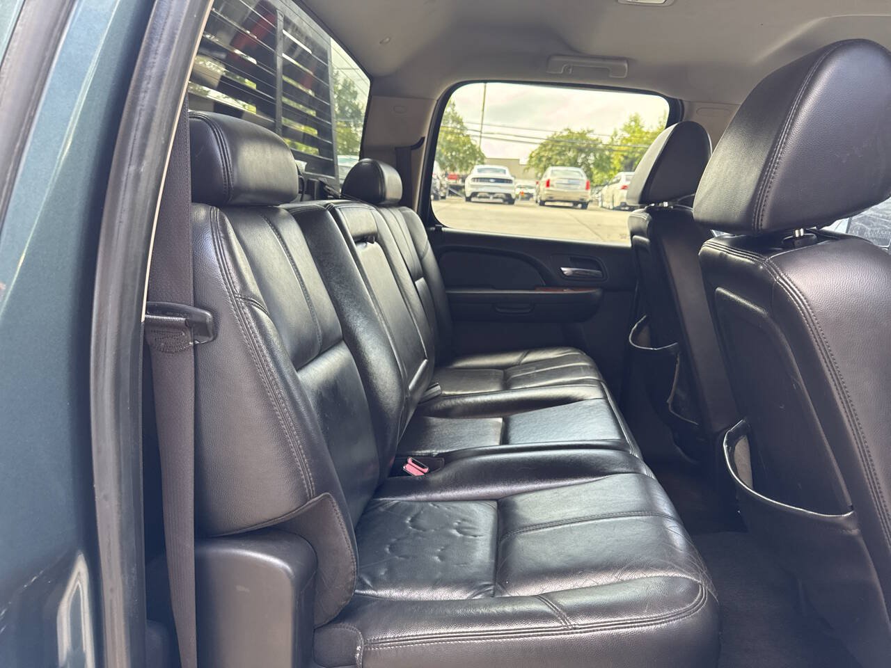 Used 2008 Chevrolet Silverado 3500 LTZ w/ EZ-Lift Tailgate Package AWD/4WD image 12