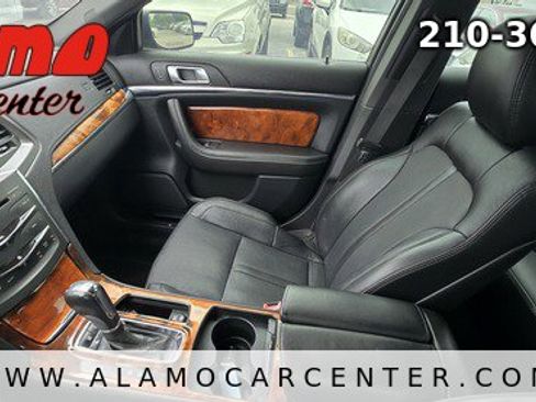 Used 2013 Lincoln MKS FWD image 35