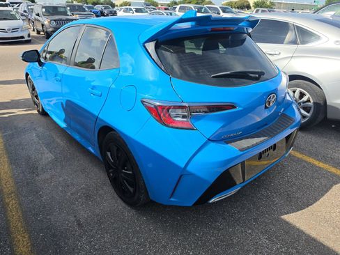 Used 2019 Toyota Corolla XSE FWD image 6
