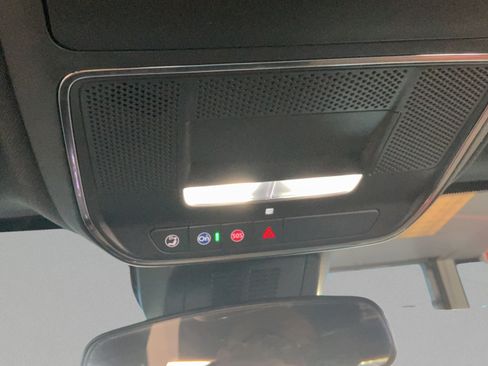 Used 2025 Chevrolet Equinox RS FWD image 16