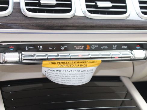 New 2026 Mercedes-Benz GLS 450 4MATIC image 19