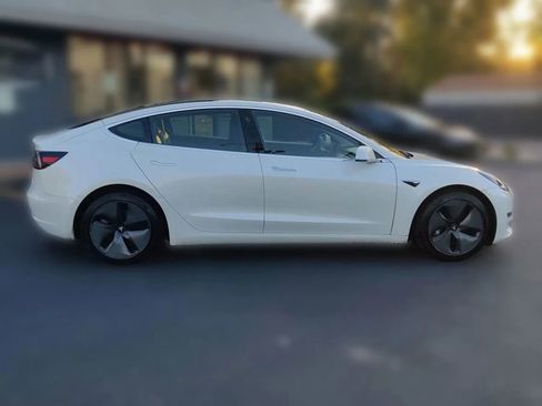 Used 2020 Tesla Model 3 Long Range image 8