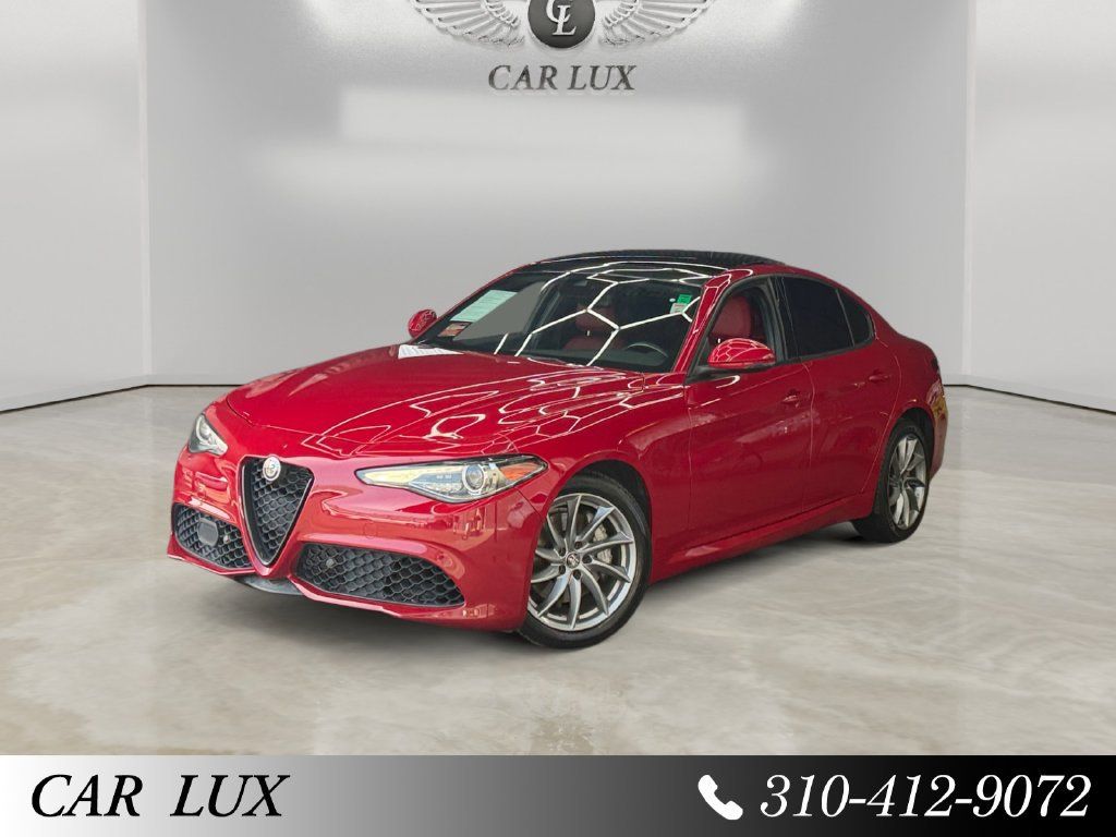 Used 2023 Alfa Romeo Giulia Sprint AWD/4WD image 1