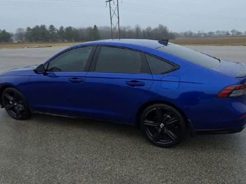 Used 2024 Honda Accord Sport image 7