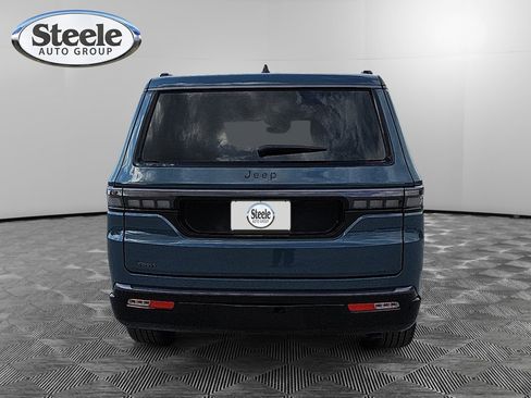 New 2026 Jeep Grand Wagoneer Limited AWD/4WD image 4
