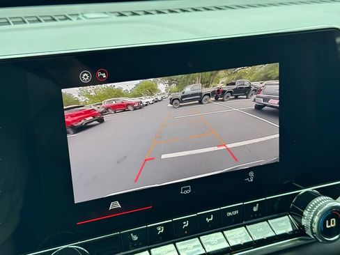 New 2026 GMC Canyon Elevation w/ Convenience Package RWD image 20
