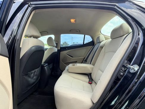 Used 2015 Kia Optima LX FWD image 10