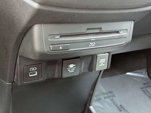 Used 2023 Honda Odyssey Touring image 26