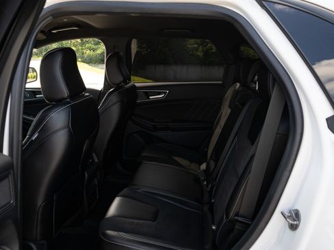 Used 2023 Ford Edge ST AWD/4WD image 18