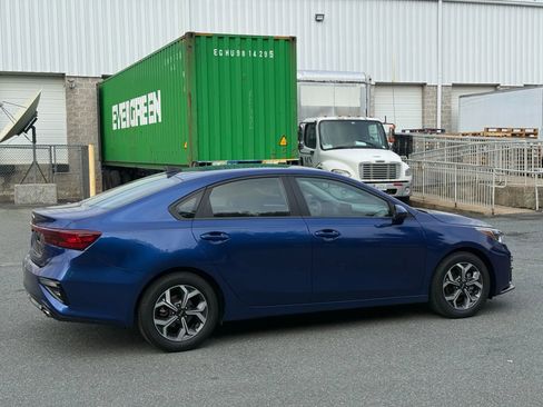 Used 2019 Kia Forte LXS image 13