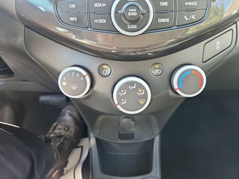 Used 2014 Chevrolet Spark LS FWD image 17