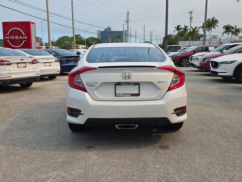 Used 2019 Honda Civic Sport image 7