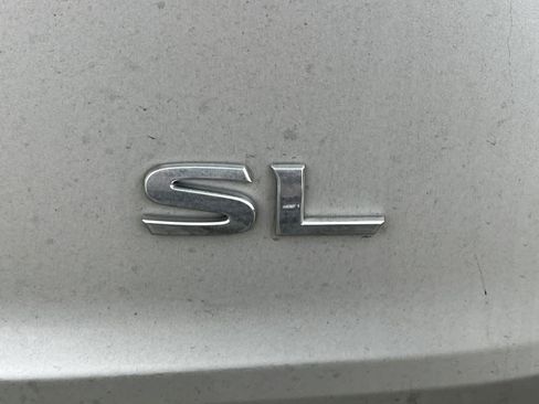 Used 2021 Nissan Rogue SL w/ Premium Package image 15