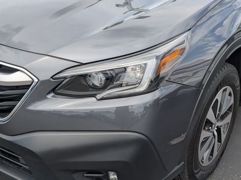 Used 2021 Subaru Outback Premium AWD/4WD image 16