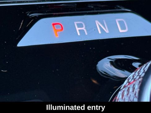 New 2026 Jeep Grand Wagoneer image 18