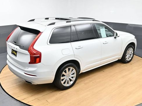 Used 2018 Volvo XC90 T6 Momentum w/ Convenience Package AWD/4WD image 44