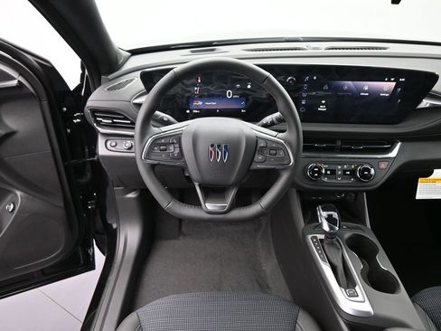 New 2026 Buick Envista Preferred image 18