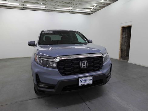 Used 2023 Honda Passport EX-L image 3