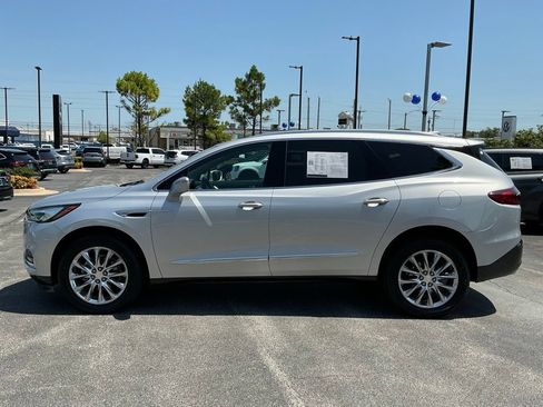 Used 2019 Buick Enclave Essence w/ Trailering Package, 5000 lbs. FWD image 6