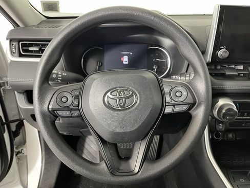 Used 2023 Toyota RAV4 XLE image 12