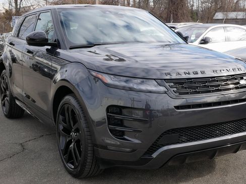 Used 2024 Land Rover Range Rover Evoque Dynamic SE image 8