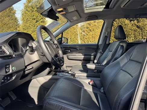 Certified 2021 Honda Pilot Touring image 14