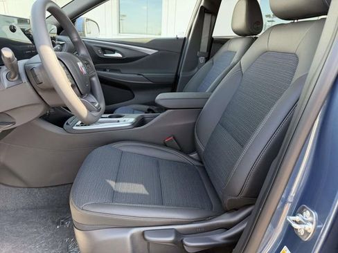 New 2026 Buick Envista Preferred w/ Advanced Safety Package FWD image 7