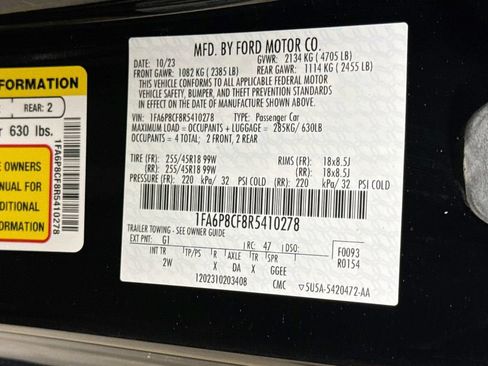 Used 2024 Ford Mustang GT RWD image 25