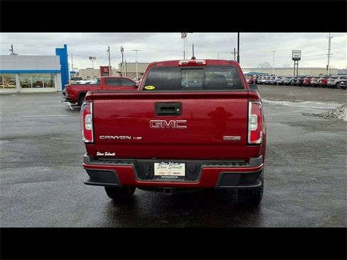 Certified 2018 GMC Canyon All Terrain w/ Trailering Package image 7