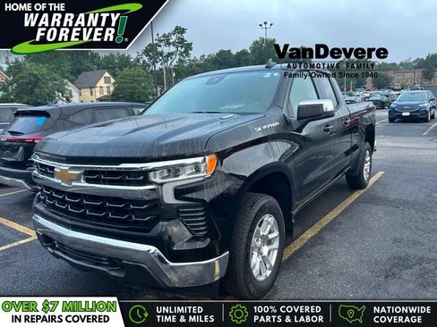 Used 2024 Chevrolet Silverado 1500 LT AWD/4WD image 1