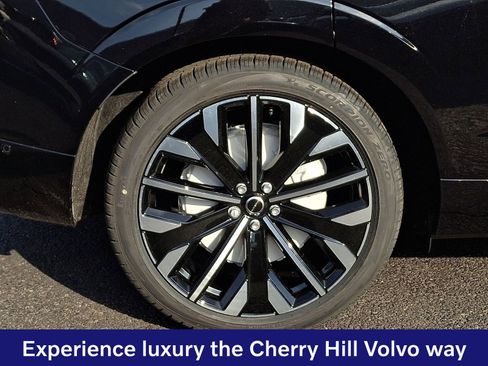 New 2026 Volvo XC60 B5 Ultra w/ Protection Package Premier AWD/4WD image 6