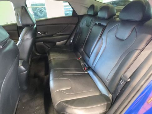 Used 2023 Hyundai Elantra Limited FWD image 31