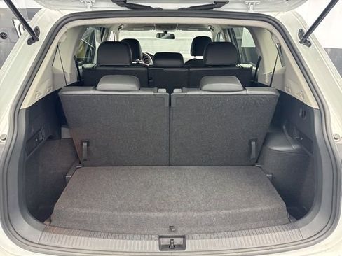 Used 2021 Volkswagen Tiguan SEL image 19