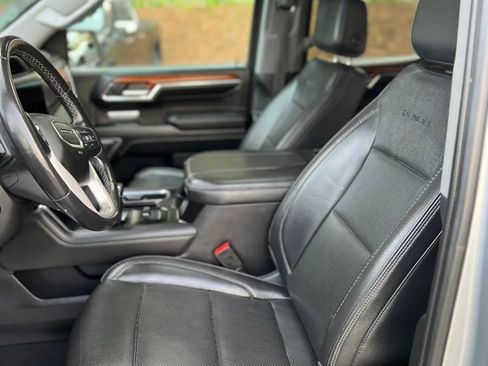 Used 2023 GMC Sierra 1500 Denali w/ Denali Reserve Package AWD/4WD image 11