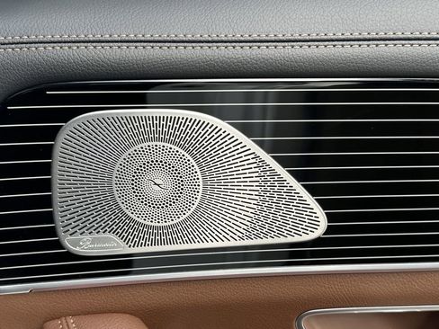 Used 2025 Mercedes-Benz GLE 350 4MATIC image 35