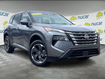 Used 2024 Nissan Rogue SV