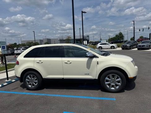 Used 2008 Lincoln MKX AWD image 10