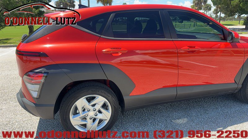 Used 2025 Hyundai Kona SE FWD image 30