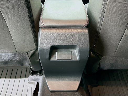 Used 2024 Subaru Impreza 2.0i Sport image 26