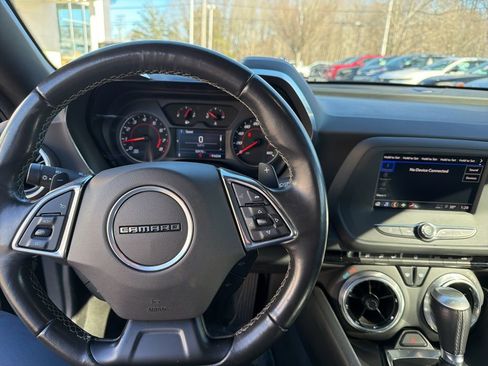 Used 2023 Chevrolet Camaro LT image 21