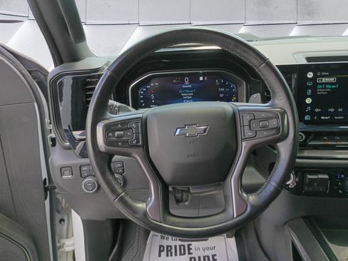 Used 2022 Chevrolet Silverado 1500 ZR2 AWD/4WD image 13