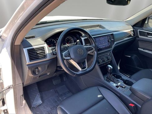 Used 2021 Volkswagen Atlas SE FWD image 17
