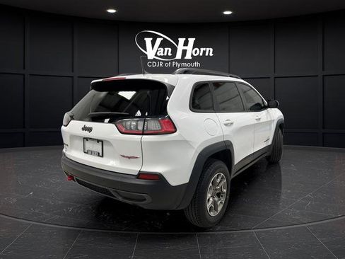 Used 2020 Jeep Cherokee Trailhawk AWD/4WD image 7