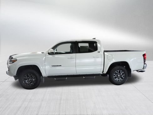 Certified 2023 Toyota Tacoma SR5 image 5