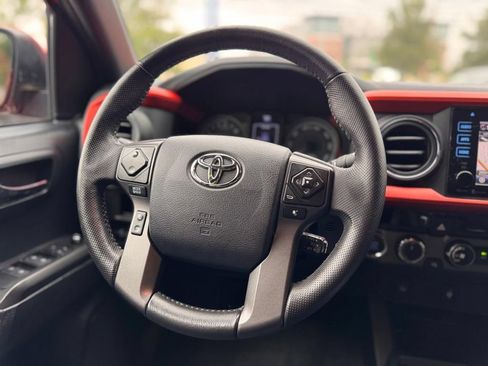 Used 2016 Toyota Tacoma TRD Sport w/ Towing Package AWD/4WD image 25