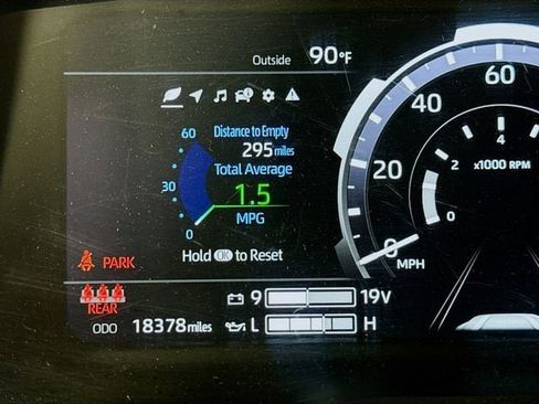 Used 2024 Toyota Tundra Limited image 12