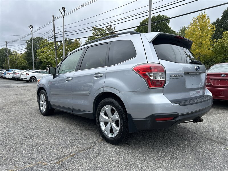 Used 2015 Subaru Forester 2.5i Limited AWD/4WD image 6