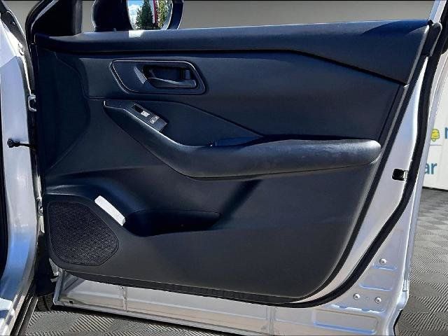 Certified 2024 Nissan Rogue S AWD/4WD image 12